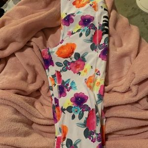 PINK ultimate leggings